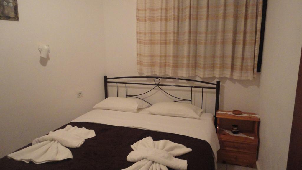 Archontika Apartments Kerames Luaran gambar